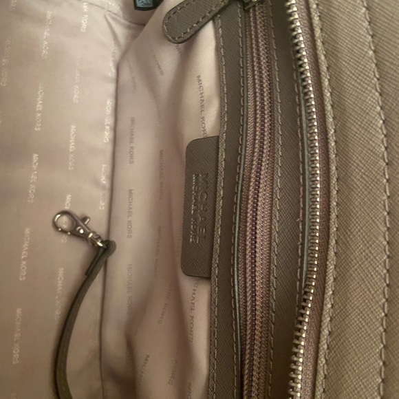 Michael Kors Selma - Picture 4 of 4